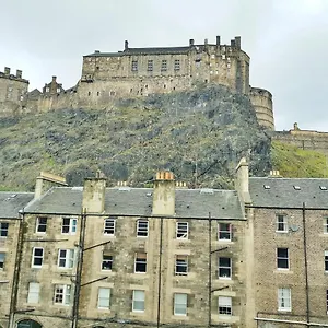  Apartment Amazing - Websters Land - Castle View