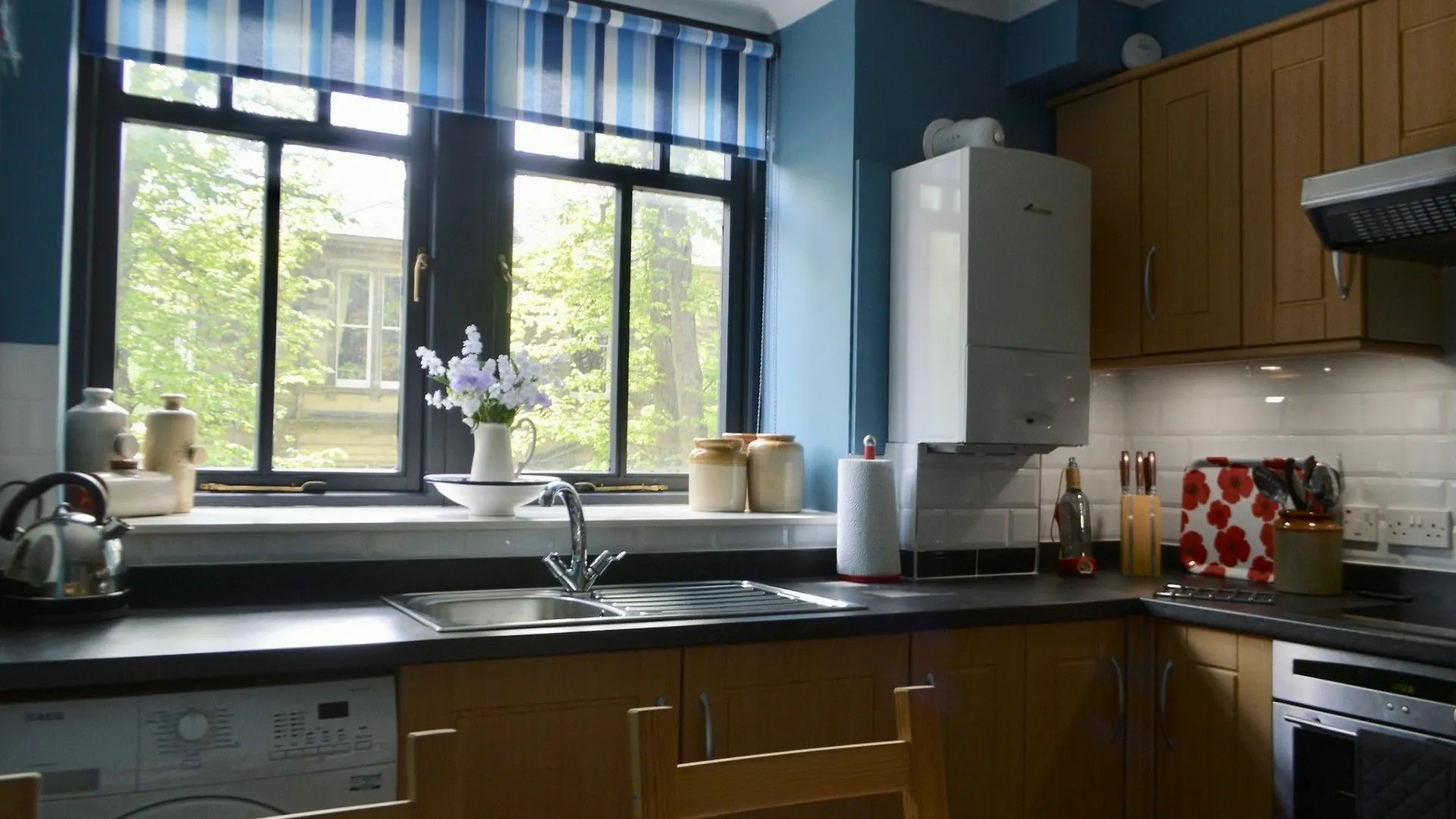 Gorgeous 2 Bedroom Apartment In Converted Church Edinburgh