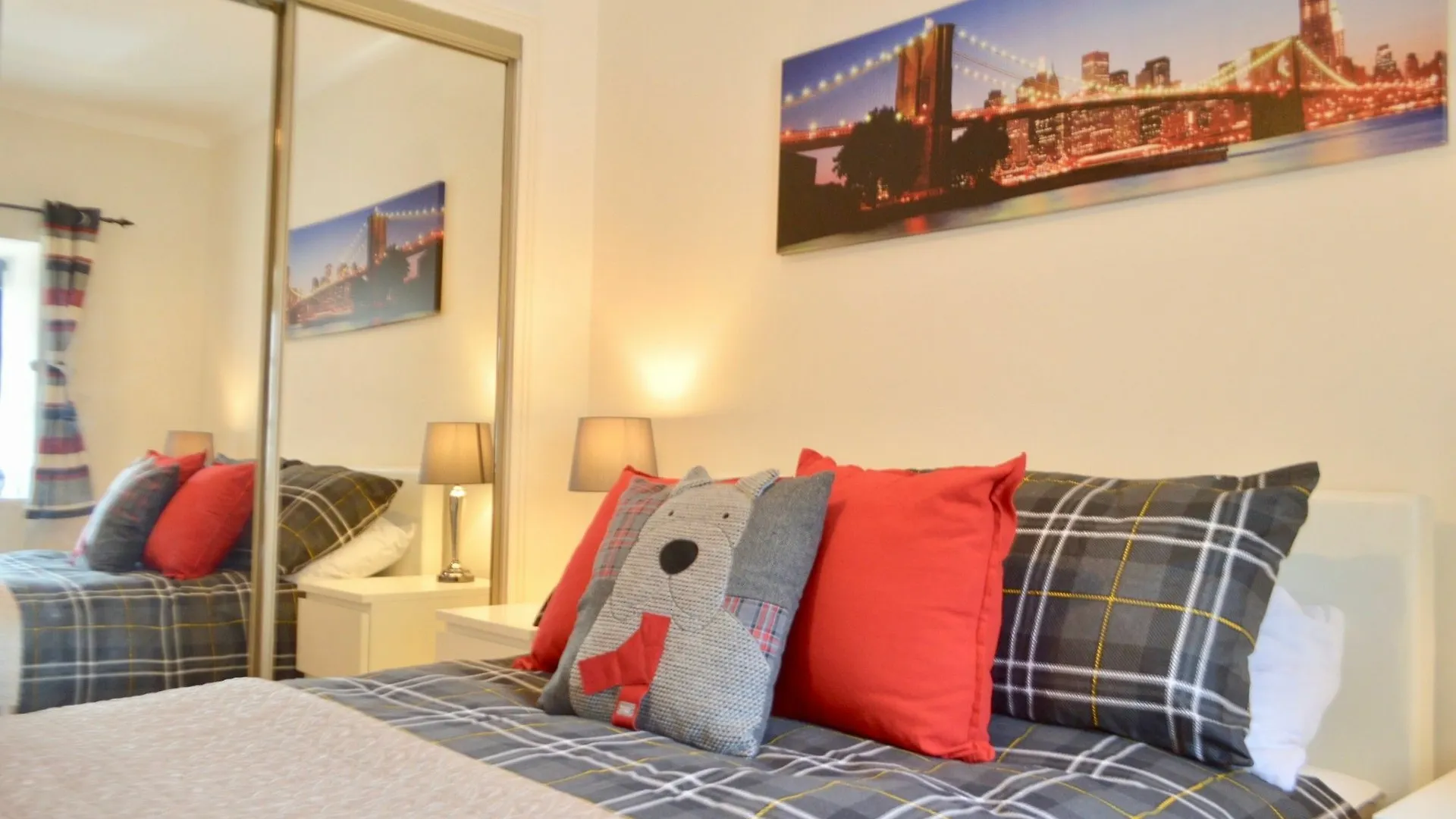 Gorgeous 2 Bedroom Apartment In Converted Church Edinburgh United Kingdom